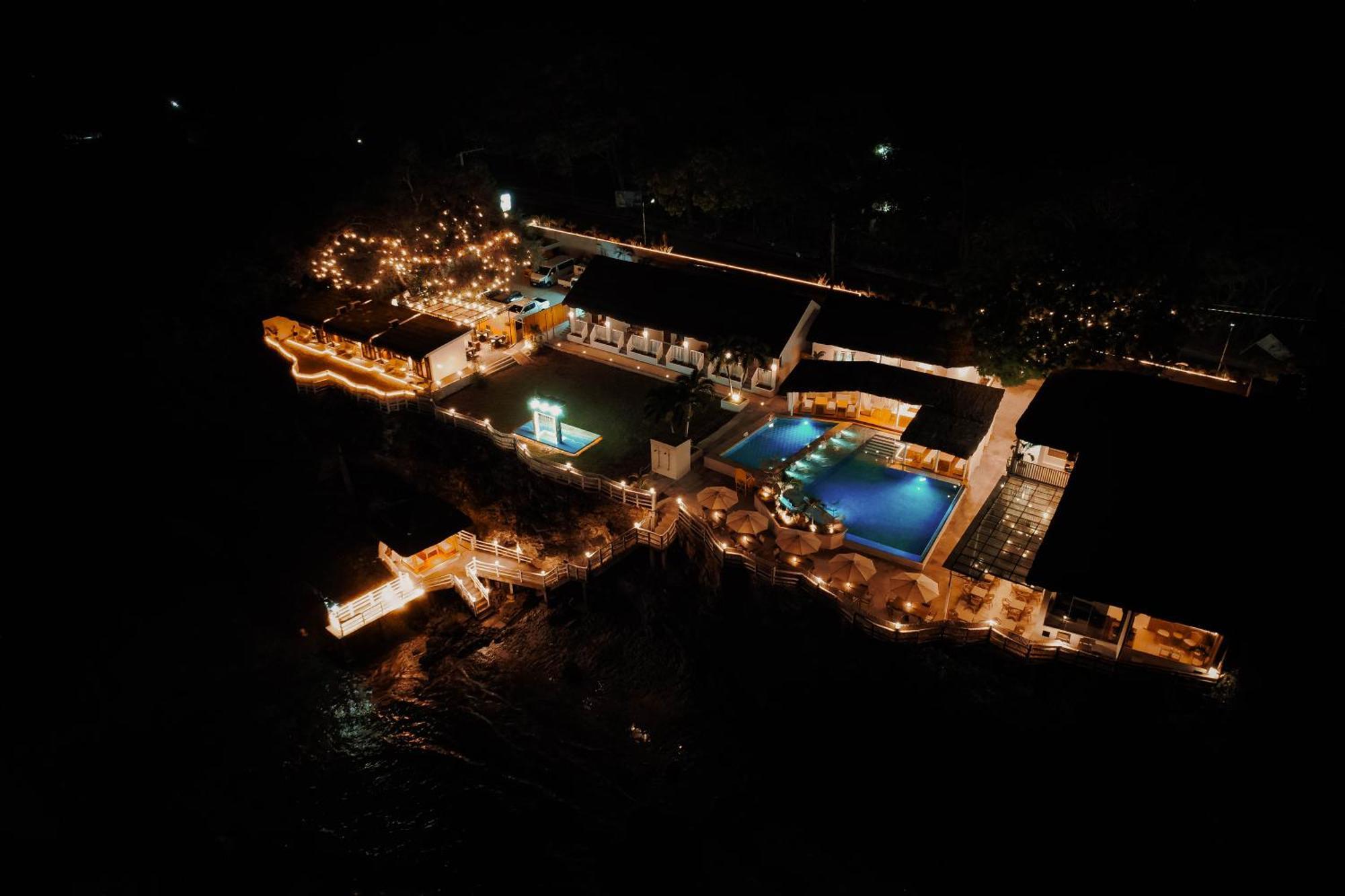 Serene Oasis Resort - Oslob Cebu Philippines المظهر الخارجي الصورة